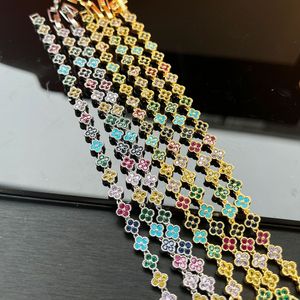 Pulsera ZHENXUN con Diseño de Trébol de Cuatro Hojas, Antidesvanecimiento, a la Moda, Fresca, con Diseño Exclusivo para Grupos Minoritarios, Versátil - Product Image 1