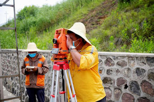 Théodolite électronique au meilleur prix Boif EDJ2-JCL Théodolite numérique Instrument de topographie avec pointeur laser Théodolite - Product Image 2