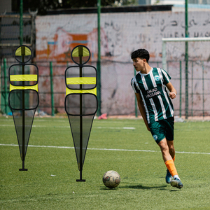 Mannequin d'entraînement de football portable pour les coups francs, équipement d'entraînement pour l'offensive et la défense - Product Image 1