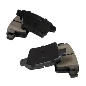 DSS vende al por mayor piezas de freno de coche Pastilla De Freno delantera sin asbesto pastillas de freno de cerámica de fibra de carbono para coche BYD <span class=keywords><strong>Ford</strong></span> - Product Image 1