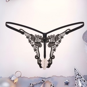 Lingerie sexy luxueuse brodée de perles, string taille basse ajouré à dos nu - Product Image 2