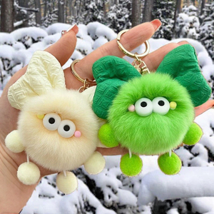 Llaveros de Monstruo Peludos de Moda al por Mayor para Adorno de Bolsos, Accesorio para Llaves de Coche, Regalo de Cumpleaños y Decoración Diaria - Product Image 3
