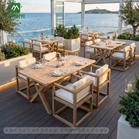 Ensemble de table et de chaises de salle à manger en aluminium pour l'extérieur, moderne et commercial, pour hôtels, restaurants, cafés, villas, complexes hôteliers - Durable et imperméable