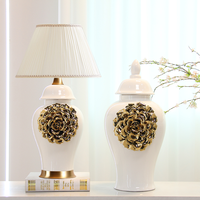 LJ198/LJ221/LJ233/LJ206G Lampe de table en porcelaine chinoise Art Déco Lampe de lecture en céramique Home Office Wholesale Decorative Item