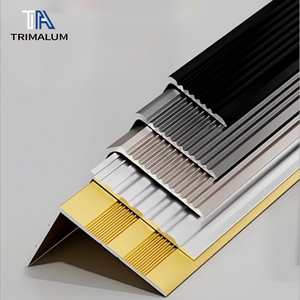 Garniture de bord de marche antidérapante en alliage d'aluminium à angle droit pour coins d'escalier en métal - Product Image 1