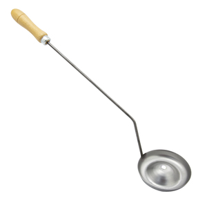 Stampo per Bunuelera con Manico in Legno - Product Image 1