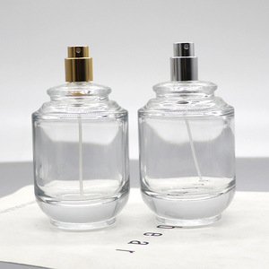 Venta al por Mayor de Botellas de Vidrio Blanco Cristal de 100 ml con Clip, Botellas de Spray Cosméticas Vacías para Dispensar Perfume, Producto Dirigido a Mujeres - Product Image 2