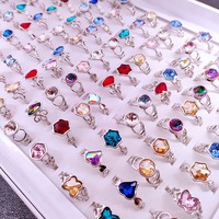 Lot de 100 bagues colorées en cristal, papillon, étoile, hexagramme, cœur, style bohème vintage, ensemble de bagues de phalange en verre coloré, bijoux