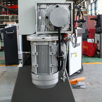 Machine à cintrer les tôles CNC asymétrique à 3 rouleaux, mini-cintreuse automatique pour l'acier inoxydable, l'acier au carbone et le pliage de tôles métalliques