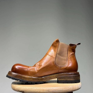 Botas Chelsea de cuero para hombre, estilo europeo, lavadas y desgastadas, con suela de cuero genuino y diseño elevado para botas cortas. - Product Image 2