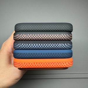 Cerulean Schutzhülle Stoßfest Fingerabdruckresistent für iPhone 17 Pro 17 Pro Max im Old Money Stil - Product Image 6