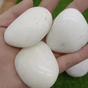 Bulk Landscape Decorative Snow White Pebbles For Gardens White Grave Pebbles Polished Pebble