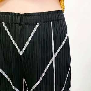 <span class=keywords><strong>Pantaloni</strong></span> <span class=keywords><strong>pantaloni</strong></span> <span class=keywords><strong>taglie</strong></span> forti da <span class=keywords><strong>donna</strong></span> pagliaccetti da <span class=keywords><strong>donna</strong></span> <span class=keywords><strong>pantaloni</strong></span> larghi a righe - Product Image 2