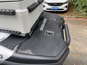 Moteur de <span class=keywords><strong>jet</strong></span> <span class=keywords><strong>ski</strong></span> Seadoo d'occasion 2020 à prix abordable pour sports nautiques à grande vitesse, fitness, pêche, course et <span class=keywords><strong>ski</strong></span> nautique 2 places - Product Image 5