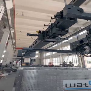 Fassadenreinigungssystem/BMU mit Zugangssystem für Gebäudewartung - Product Image 3