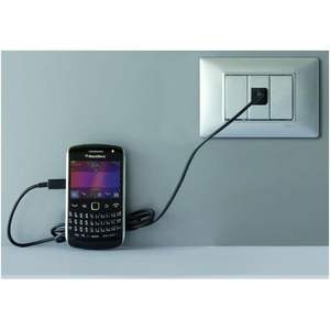 Alimentation électrique Fanton 82891 Keystone avec prise USB-A 2.1A noire encastrable pour appareils électroménagers - Product Image 3