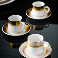 Service de table en céramique de style royal avec bordure dorée noire en relief, ensemble de luxe de plaques et de tasses, ensembles de vaisselle