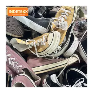 Philippines ukay sử dụng thương hiệu Sneakers thứ hai tay mang nhãn hiệu giày thường để bán