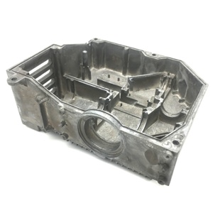 Une usine OEM offre des services de moulage sous pression par gravité au sable pour les pièces de motos et de voitures utilisant du magnésium, du zinc, de l'<span class=keywords><strong>aluminium</strong></span> et du laiton - Product Image 2