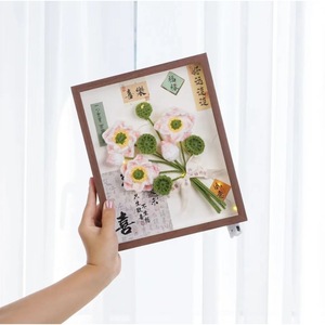 Cadre photo en fleurs au crochet Lucky Lotus, bouquet romantique chinois 3D encadré, cadeau pour professeur - Product Image 3