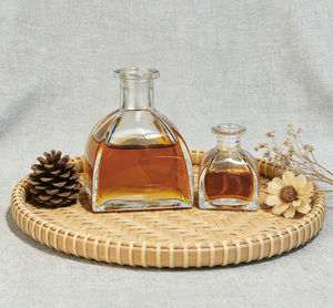 Difusor de Aceites Esenciales de Vidrio Transparente Personalizado de 50 ml, 100 ml, 150 ml, Botella Redonda con Tapa de Serigrafía, Vacía - Product Image 5