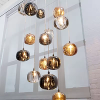 Lustre en cristal personnalisé de design moderne et luxueux pour hôtel, escalier, décoration