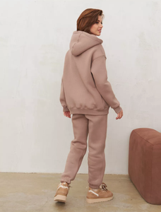 ODM ชุดกีฬาผู้หญิงแบบสองชิ้น, ชุดออกกำลังกายแบบสองชิ้นทรงหลวมแขนยาวมีฮู้ดกระเป๋าจิงโจ้กางเกงกีฬายืดได้ - Product Image 3