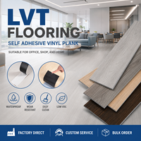 Fournisseur de revêtements de sol en carreaux de vinyle de luxe (LVT) à pose collée, production OEM, conception personnalisée pour les projets de construction commerciale