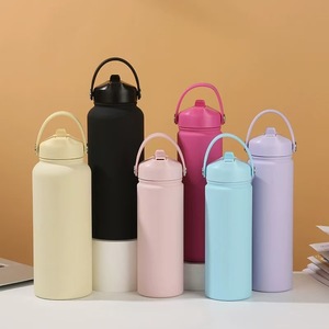 Nouvelle tasse isotherme en acier inoxydable 304 grande capacité avec poignée portable pour gobelet à paille, vente en gros en 2026 - Product Image 1