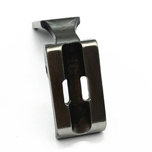 Pièces de machine à coudre industrielle en métal <span class=keywords><strong>Brother</strong></span> 842 Pied presseur à <span class=keywords><strong>double</strong></span> <span class=keywords><strong>aiguille</strong></span> pour tuyau 223959 pour machine <span class=keywords><strong>Brother</strong></span> 845 0,08 kg - Product Image 6