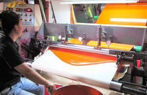 Không thấm nước Vinyl cuốn sách ràng buộc Giấy <span class=keywords><strong>PVC</strong></span> tráng giấy cho cuốn Sách bìa và bao bì hộp mềm <span class=keywords><strong>PVC</strong></span> tráng giấy cho cuốn sách RÀNG BUỘC - Product Image 4