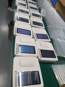 QD-E903A แบตเตอรี่ลิเธียมไอออนแบบชาร์จไฟได้ เครื่องตรวจคลื่นไฟฟ้าหัวใจ 12 ลีด ปุ่มกดหน้าจอสัมผัส การบันทึกพร้อมกัน 3 ช่องทาง เครื่องพิมพ์ความร้อน 80 มม. - Product Image 5