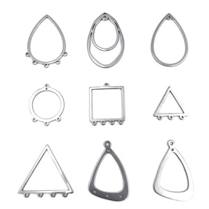 Connecteur de boucles d'oreilles géométrique en acier inoxydable, triangle creux pour la fabrication de boucles d'oreilles, accessoires de bijoux unisexes - Product Image 5