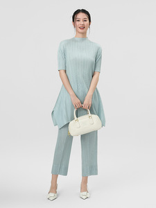 Tunique plissée Miyake à col montant et manches coude longues, style décontracté quotidien, vêtements occidentaux pour femmes, vente en gros en ligne - Product Image 3