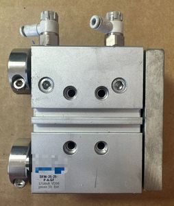 全新原装现货 DFM-25-25-<span class=keywords><strong>P</strong></span>-A-GF 工业自动化 PAC 专用 PLC 编程控制器 - Product Image 1