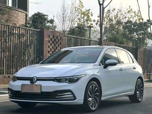 Voiture d'occasion en excellent état, conduite à gauche, automatique, <span class=keywords><strong>prix</strong></span> bas, modèle <span class=keywords><strong>2021</strong></span> <span class=keywords><strong>Golf</strong></span> <span class=keywords><strong>8</strong></span> 1.4T Turbo Édition 30e Anniversaire R17 Light - Product Image 2