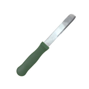 Rascador de pezuñas con agarre cómodo Rascador de pezuñas de alta calidad Herramienta de herrador Instrumentos de limpieza de pezuñas mejor calificados Hoja afilada - Product Image 1