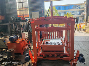 Máquina eléctrica <span class=keywords><strong>de</strong></span> fabricación <span class=keywords><strong>de</strong></span> bloques <span class=keywords><strong>de</strong></span> cemento hidráulica <span class=keywords><strong>de</strong></span> alta <span class=keywords><strong>calidad</strong></span> a la venta en Sudáfrica para máquina <span class=keywords><strong>de</strong></span> fabricación <span class=keywords><strong>de</strong></span> <span class=keywords><strong>ladrillos</strong></span> <span class=keywords><strong>de</strong></span> hormigón - Product Image 3