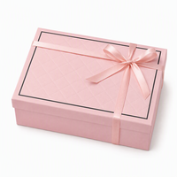 Boîte cadeau matelassée avec nœud en ruban pour cadeau de mariage, emballage de luxe, élégant contenant en carton, vente en gros, logo personnalisé