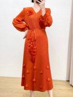Robe maxi plissée avec appliques florales 3D, manches lanternes, élégante robe de soirée à col en V avec ceinture pour femmes