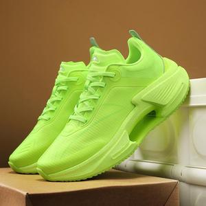 Calzado Deportivo Casual de Moda para Hombre y Mujer, Otoño, Suela Grande con Placa de Carbono, Resistente al Desgaste, Estilo MD - Product Image 2