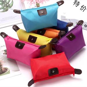 Sac de rangement cosmétique à fermeture éclair grande capacité couleur bonbon promotionnel, pochette pliable portable pour femme pour voyage d'été - Product Image 2