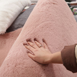 <span class=keywords><strong>Petit</strong></span> <span class=keywords><strong>tapis</strong></span> pliable anti-décalage lavable en fausse <span class=keywords><strong>fourrure</strong></span> de lapin <span class=keywords><strong>blanc</strong></span> gris kaki pour chambre à coucher, au prix de gros - Product Image 5