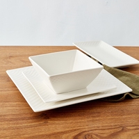 Fabricant fiable Ensemble bols et assiettes en céramique à haute température et à nettoyage facile Table à manger en porcelaine blanche en vrac