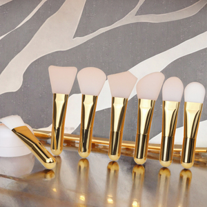 Disposable Vegan Silicone Clay Mask Brush Fan Shape Facial Applicator for Concealer - Product Image 3