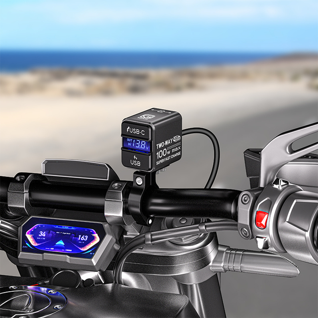 Kewig Custom IP66 Waterproof Motorcycle USB Chargers PD100W USB&Type C Dual Port Motorcycle Phone Charger with Voltmeter Display