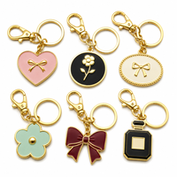 Porte-clés en métal gravé sur mesure avec breloque Cœur Papillon Nuage Or Rose, Cadeau Écologique pour Mariage/Fête