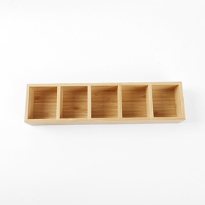 Caja de almacenamiento rectangular de bambú de 5 compartimentos, certificada para exportación, caja de bambú multicompartimentos, caja de almacenamiento sencilla, bambú - Product Image 1