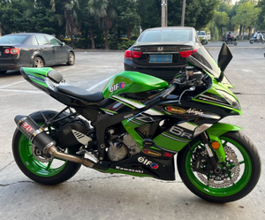 Kawasaki Ninja ZX-6R 2015 Dotata di Sistema di Guida Regolabile a <span class=keywords><strong>3</strong></span> Modalità e ABS - Product Image 4