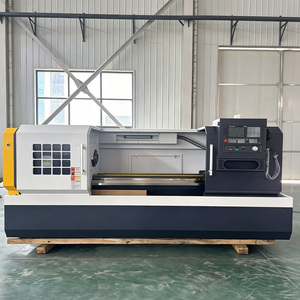 Torno CNC de Alta Precisión con Mandril Hidráulico, Sistema de Control Fanuc y Cambiador Automático de Herramientas para Torneado de Metales - Product Image 1